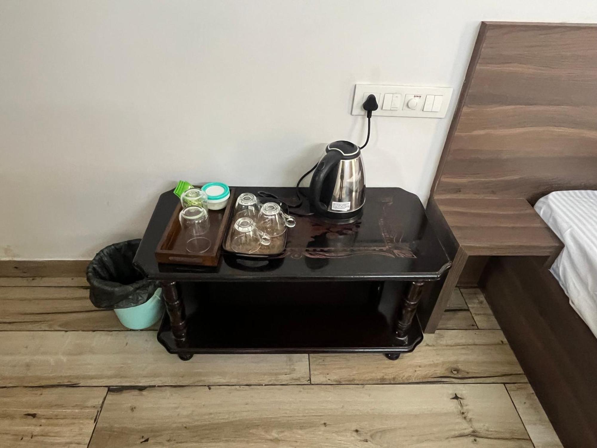 Western Castle Residency Villa Коимбаторе Екстериор снимка